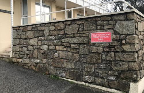 Sandpiper, apartment across from the beach - Foto 22