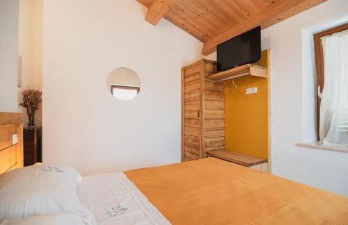 Fattoria Cerqua Rooms and more - Foto 24