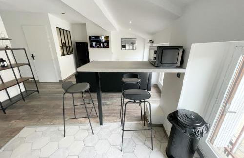 017 CHIC & COSY F2 53m2 HYPERCENTRE WIFI SMART TV NETFLIX - Foto 26