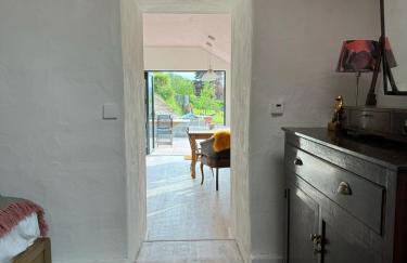 The Bw thyn - Ceredigion - Photo 12