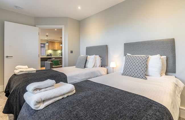 Celador Apartments - Bond House - Photo 5