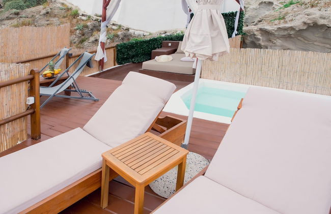 Santorini Luxury Suite w Rooftop Hottub Seaview - Foto 26