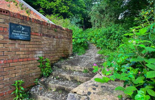 Stunning Central Flat w/ Parking - Foto 20