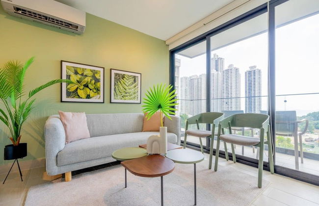 Luxurious 1BR Apartment With Stunning Balcony View - Photo 6