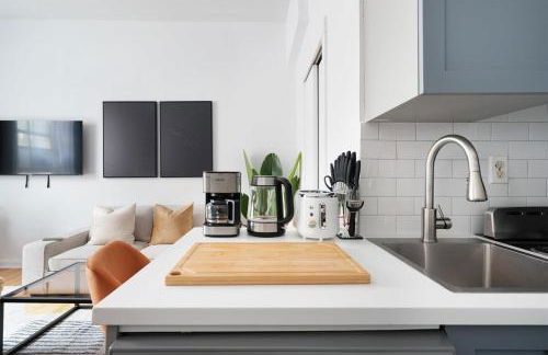 74-3C New Studio in Prime UWS - GYM In Building - Foto 8