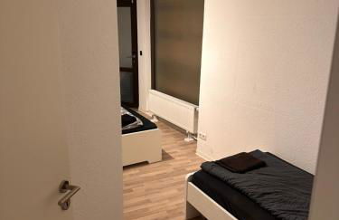 Monteurwohnung für 5 Personen mit 3 Schlafzimmern - Foto 8