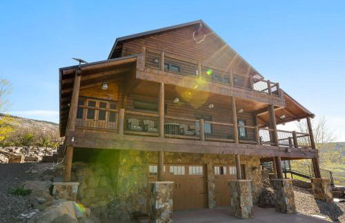 Ski and Ride Mountain Haus - Hot Tub, Fire Pit, Game Room & Deck - Foto 67