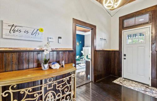 3 Bdr 2 Bth Downtown San Antonio Free Parking at The Alamodome - Foto 4