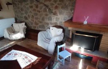 Αετόπετρα - Foto 4