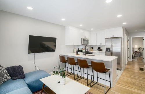 2BR in Heart of Queen Village - walk to everything! - Foto 7
