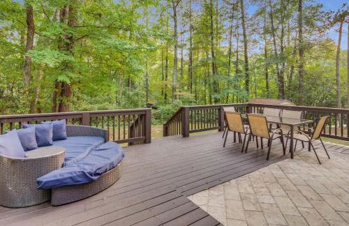 Spacious 5BR Retreat Sleeps 12,Large Deck - Foto 5