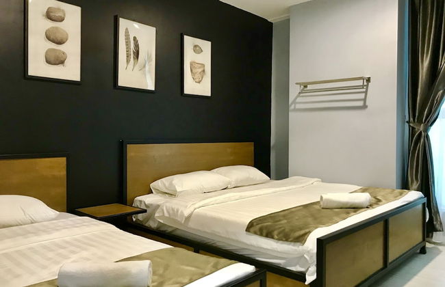 Sunset Seaview Vacation Condos at Infinity Avenue - Foto 25