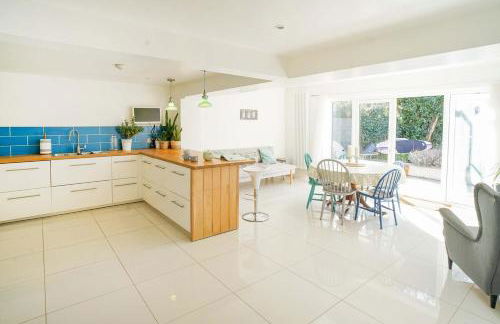 Seashells - 4 Bed - 2 Bath - Nr Beach - Sleeps 7 - Foto 8