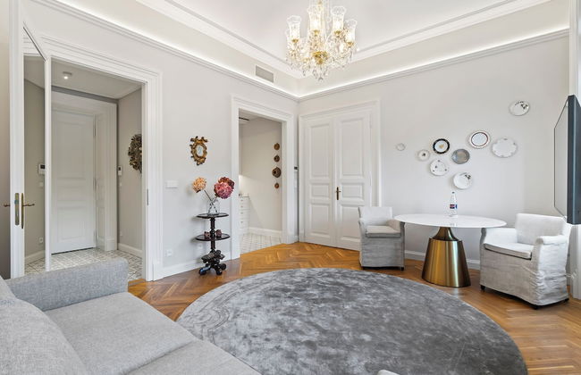 Vodičkova Luxury Suites - Photo 68