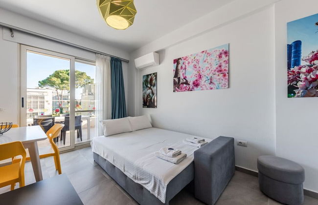 Spacious 1BR Apartment With Resort Access - Foto 10