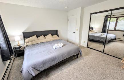 Spacious Downtown 2-bdrm Apartment - Photo 5