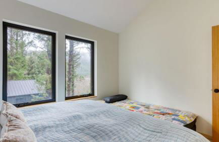 Rustic Arch Cape Getaway w/ Vibrant Interior Walk to the Beach Cape Wonder - Foto 42