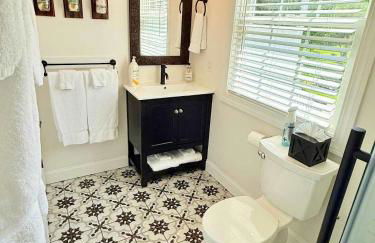 The Villa - Industrial Farmhouse with Hot Tub - Photo 35