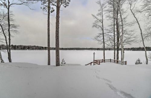 Lakefront Cabin with Private Dock and Beach! - Foto 25