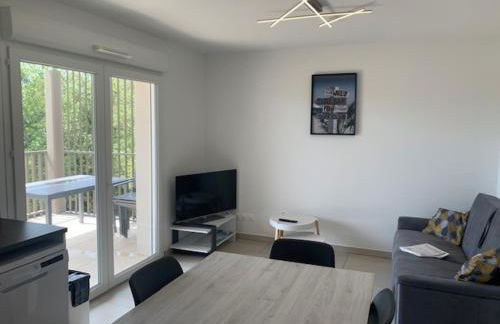 V0775 - Apt récent 4 pers avec climatisation piscine et parking 200 m plages - Foto 17