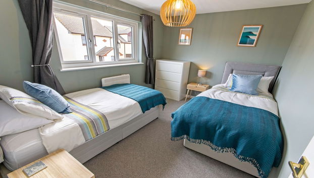 Oceanside Sleeps 6 Walk to Beach & Stylish - Foto 5, Interior