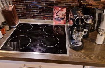 Homey Apartments Harbor Suite - Parking Two Bathrooms Netflix Sea view - Photo 10