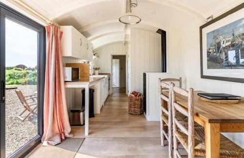 Unique Double Shepherd's Hut Hideaway - Pembrokeshire - Foto 24