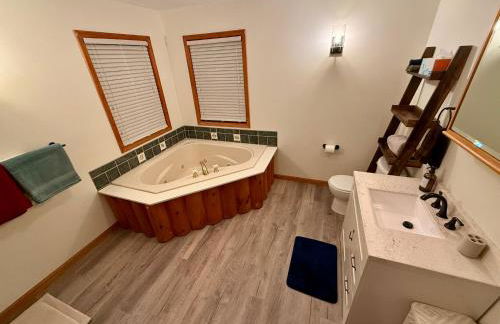 Serene Log Cabin Forest Retreat - Photo 6