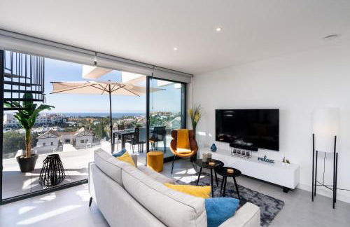 Oasis 325 New Luxury Penthouse with amazing sea view and private jacuzzi - Photo 7