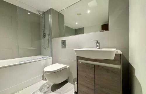 Luxury 2 bed Apt Near Ascot & Windsor - Foto 21