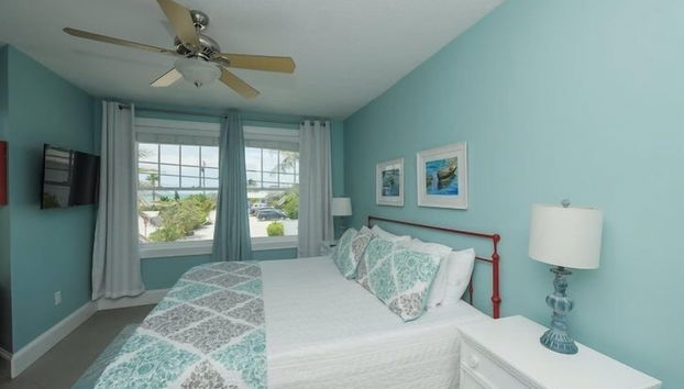 Sunset Surf 2201 Ave C 6 Bedroom Home by RedAwning - Foto 2, Habitación