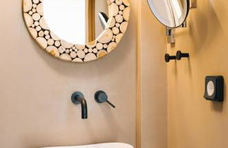 Mirthea Suites - Photo 90