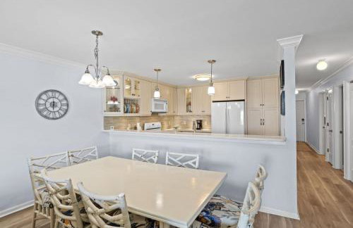 Southern Shores Oak Island Oceanfront with Pool Villa - Foto 15