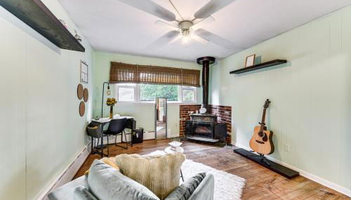 6 Mi to Naval Base Spacious Waukegan Home with Yard - Foto 2