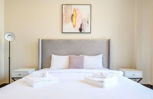 Elite LUX Holiday Homes - Captivating 1BR Apt Games Pool Gym in Arjan Dubai - Photo 15