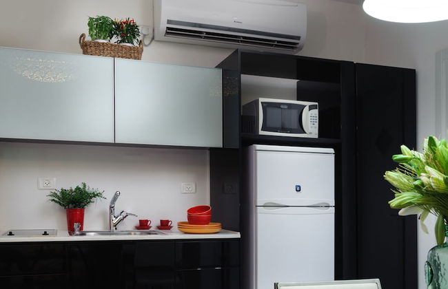 Rafael Residence - Photo 10