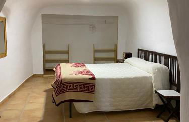 Cueva de Ramón y Elvira - Foto 14