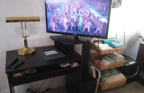 Bright and Cool Powell Apartment - Foto 11