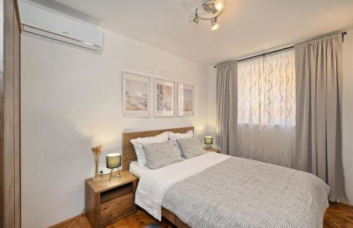 Relax apartment Split area with jacuzzi and mountain view - Photo 9