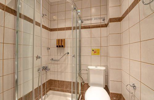 Xenonas Kypseli - Foto 17