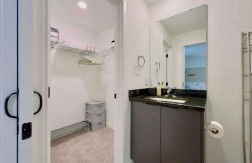 Modern 3BR3BA Home at The Hub Reserve - Foto 13