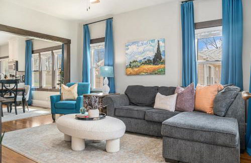 Benson's Cozy 3-BR Retreat with BBQ Grill - Photo 1