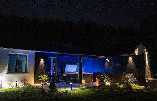 Premium suite with jacuzzi - Photo 10