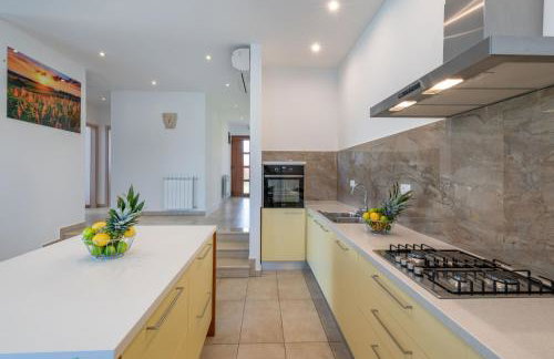 Villa Irene, a quiet and peaceful pool villa - Foto 16