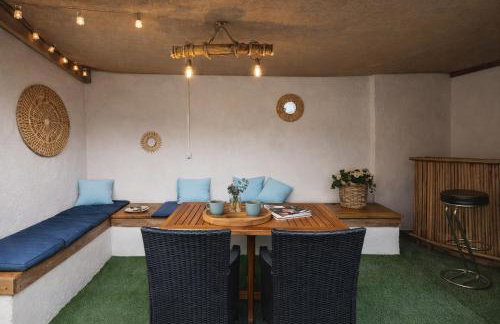 à 5mn de la réserve Africaine, charmante maison de village avec patio - Foto 12