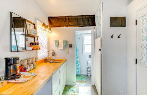 8 Mi to Cathedral Caverns Tiny Home Hideaway - Foto 14