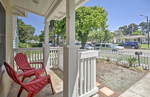 Oceanside Home with Yard - Walk to Beach and Pier - Foto 28