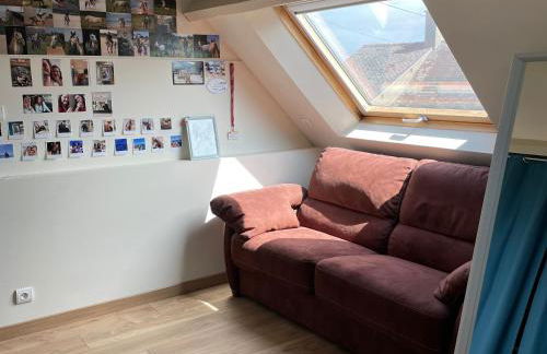 Gîte confortable avec piscine, parking et Wi-Fi à La Suze-sur-Sarthe - FR-1-410-399 - Photo 8