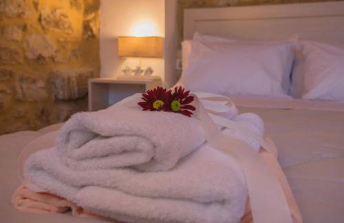 Villa Kamelia-Renovated old house-South Crete - Photo 41