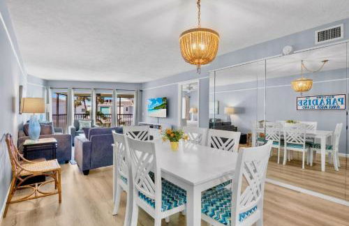 Sun Plaza West Unit 110 - Foto 1